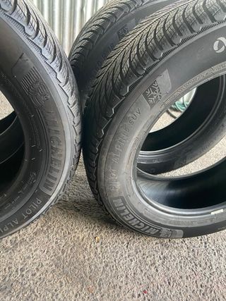 4 Neumáticos Michelin 225/60 R18