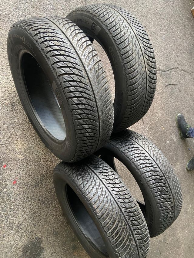 4 Neumáticos Michelin 225/60 R18