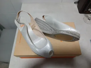 Sandalias Castañer Plata Talla 38