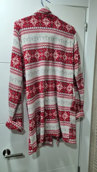 Bata Navideña Estampada