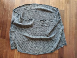 Bufanda circular gris y beige (snood)