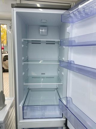 Nevera Beko Combi Gris