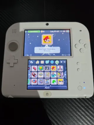 Nintendo 2DS + 40 juegos