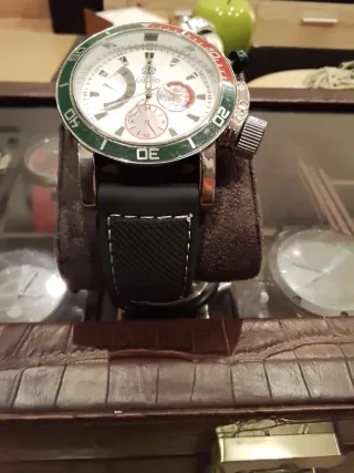 Reloj Calgary Cronógrafo Verde y Plata