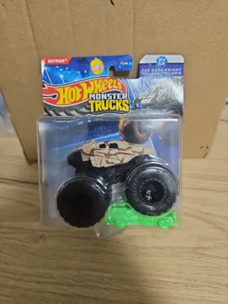 Hot Wheels Monster Trucks Batman 2025