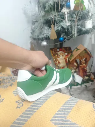 Zapatillas Deportivas Verdes Talla 39