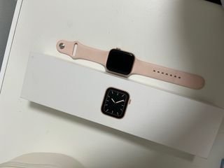 Apple Watch Serie 5 Rosa Oro