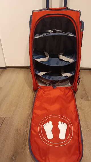 Maleta de viaje infantil roja con número 1