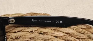 Occhiali da sole Ray-Ban 0RB2132 New Wayfarer