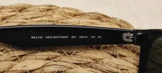 Occhiali da sole Ray-Ban 0RB2132 New Wayfarer