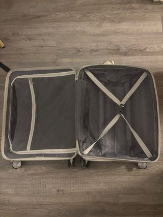 Maleta American Tourister blanca 4 ruedas