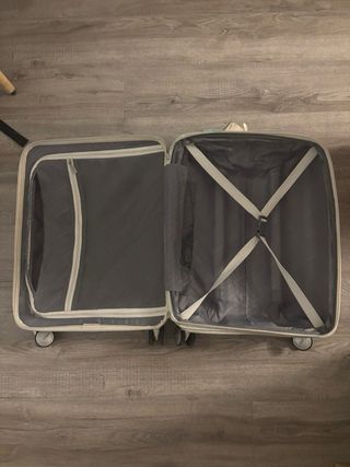 Maleta American Tourister blanca 4 ruedas