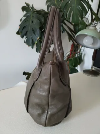 Borsa Coccinelle in vera pelle taupe – Made in Ita