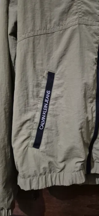 Giacca Calvin Klein Jeans con cappuccio