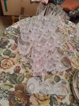 Servizio 27 bicchieri acqua vino liquore spumante