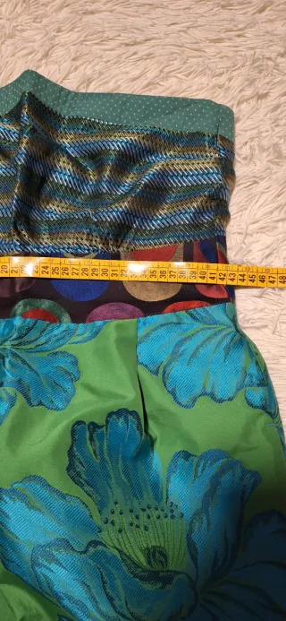 Vestido estampado floral verde y multicolor