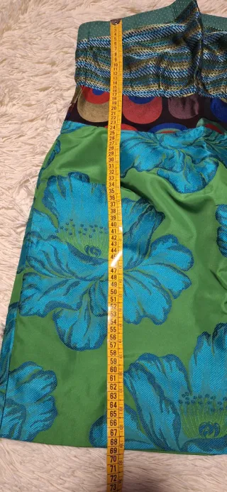 Vestido estampado floral verde y multicolor