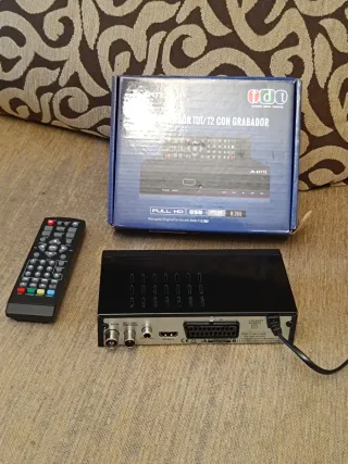 TV OKI + TDT+Mandos+ Cable Scart