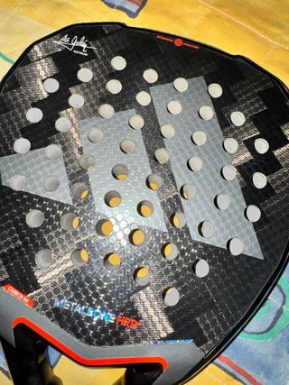 Pala Adidas Metalbone HRD+ 2026