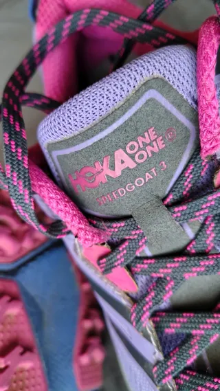 Zapatillas trail running Hoka Speedgoat talla 38.5