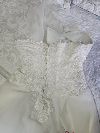 Vestido de Novia con Perlas