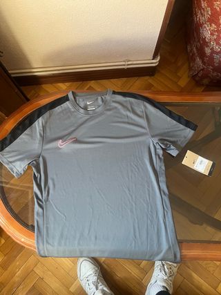 Camiseta Nike Academy Dri-Fit Gris/Negra