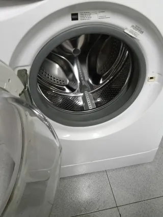 Lavadora Indesit 1000 rpm