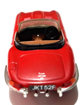 Jaguar E-Type 1967 modellino scala 1:43