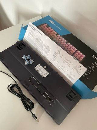 Teclado Gamer MageGee Light 87