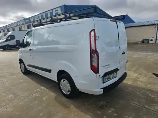 Ford Tourneo Custom 2020