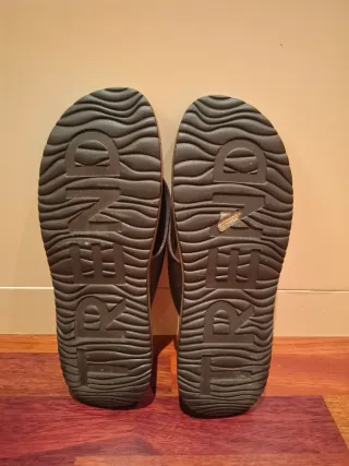 Chanclas YIMAIDA Marrones