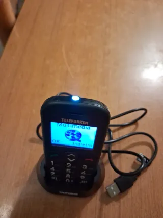 Telefunken Telefono con SOS con base ricarica