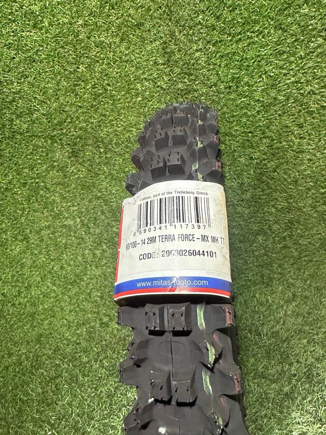 Cubierta Mitas 60/100 14 Moto