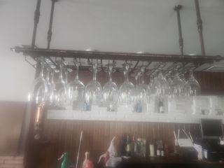 Colgador de copas de vino