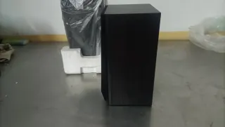 Altavoces, negro nuevo sin estrenar