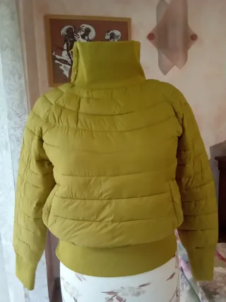 Giacca piumino collo alto