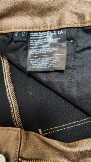 Pantalón vestir bronce talla 42