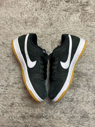 Nike SB Dunk Low Pro Black Gum 40