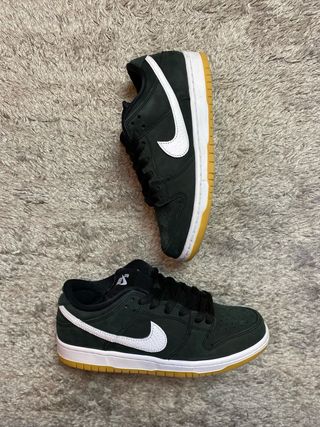Nike SB Dunk Low Pro Black Gum 40