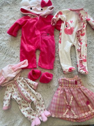 Ropita para muñecas