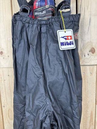 PANTALON T-L DE MOTO KIWI IMPERMEABLE GRASA