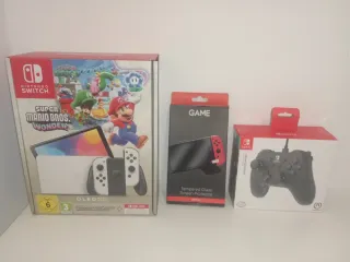 Nintendo Switch OLED + Super Mario Bros. Wonder