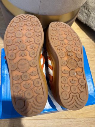 Adidas Gazelle Naranja Plataforma