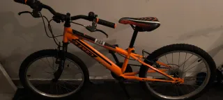 Bicicleta infantil B-PRO naranja