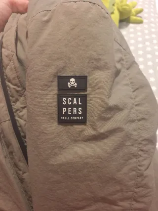 Abrigo Scalpers niño verde oliva talla 12