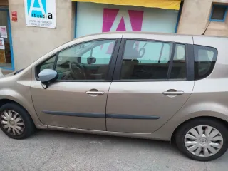 Renault Modus 2011