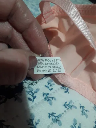 Sujetador rosa con relleno