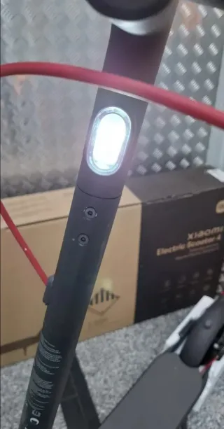 PATINETE ELÉCTRICO XIAOMI SCOOTER MI 4