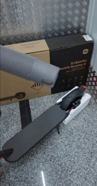 PATINETE ELÉCTRICO XIAOMI SCOOTER MI 4
