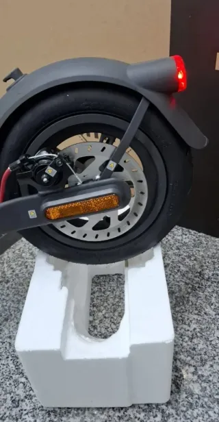 PATINETE ELÉCTRICO XIAOMI SCOOTER MI 4